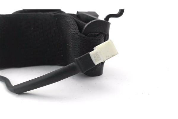 Recambio de anclaje cinturon trasero derecho para bmw serie 1 berlina 5p (f20) 2.0 116d referencia OEM IAM 626403800C 7355471 