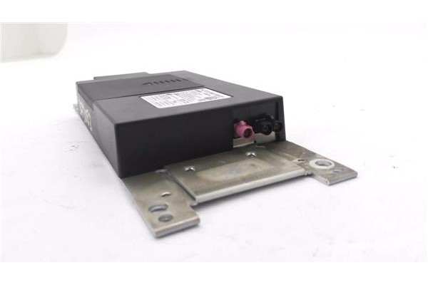 Recambio de centralita para bmw serie 1 berlina 5p (f20) 2.0 116d referencia OEM IAM 8410936530501 0001087972 