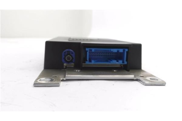 Recambio de centralita para bmw serie 1 berlina 5p (f20) 2.0 116d referencia OEM IAM 8410936530501 0001087972 