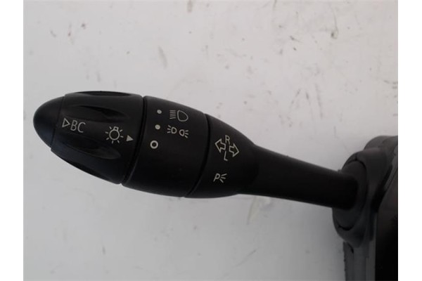 Recambio de mangueta delantero derecha para peugeot partner combispace (5f) 1.6 hdi 75 referencia OEM IAM 364754  