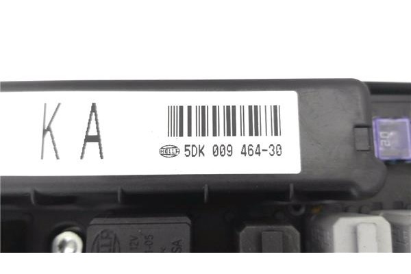Recambio de caja fusibles/rele para opel astra h gtc 1.7 cdti referencia OEM IAM 015349211 13250232 