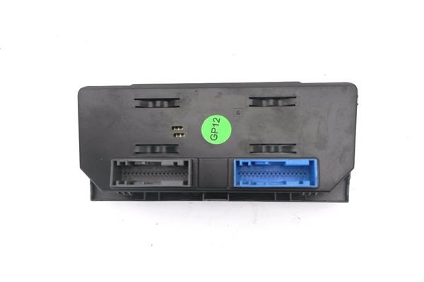 Recambio de mandos climatizador para opel astra h gtc 1.7 cdti referencia OEM IAM 13261826 90151312 