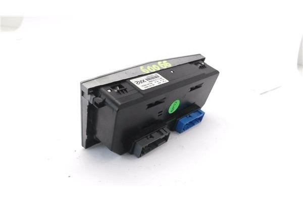 Recambio de mandos climatizador para opel astra h gtc 1.7 cdti referencia OEM IAM 13261826 90151312 