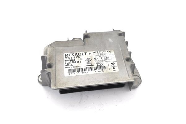 Recambio de centralita para renault megane ii (bm0/1_, cm0/1_) 2.0 16v (bm0u, cm0u) referencia OEM IAM 8200509552 215854212A 