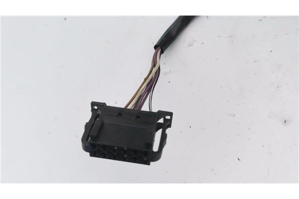 Recambio de retrovisor electrico derecho para skoda superb (3u4) 1.9 tdi referencia OEM IAM 3B0857934B E1010781 