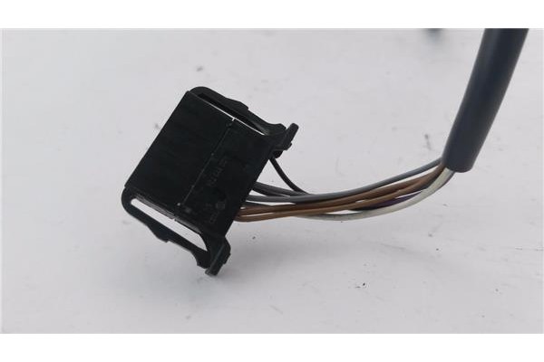 Recambio de retrovisor electrico izquierdo para skoda superb (3u4) 1.9 tdi referencia OEM IAM 3B0857933B E1010781 