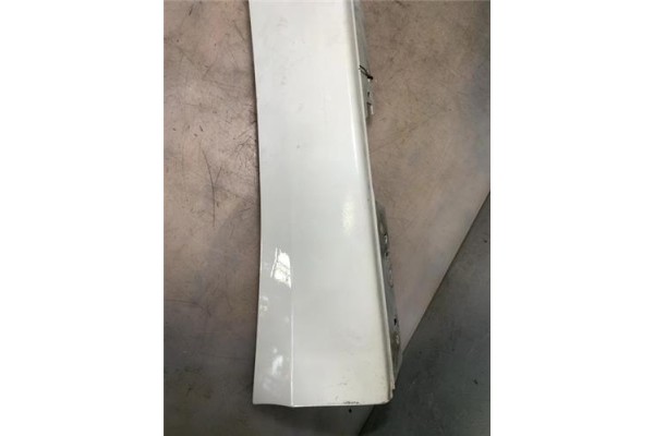 Recambio de spoiler talonera lat. derecha para bmw serie 1 berlina 5p (f20) 2.0 116d referencia OEM IAM   