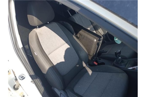 Recambio de asiento delantero derecho para kia stonic (ybcuv) 1.0 edition 7 referencia OEM IAM   
