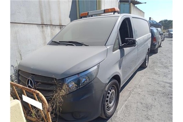 mercedes-benz vito furgón (447) del año 2015