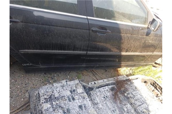 Recambio de spoiler talonera lat. derecha para bmw serie 3 berlina (e46) 2.5 325i referencia OEM IAM   