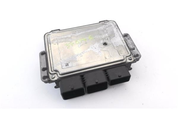 Recambio de centralita para ford fiesta vi 1.6 tdci referencia OEM IAM BV2112A650AAC 281018994 