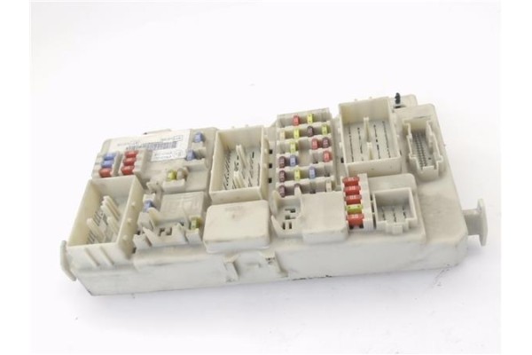 Recambio de caja fusibles/rele para ford focus ii (da_) 2.0 tdci referencia OEM IAM 7M5T14A073CD  