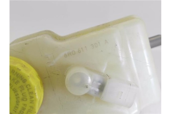 Recambio de bomba freno para seat ibiza berlina (6j5) 1.4 tsi referencia OEM IAM 6R0611301A  