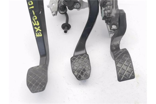 Recambio de juego pedales completo para seat exeo berlina (3r2) 1.6 referencia OEM IAM 8E1721117D 8E1721523G 