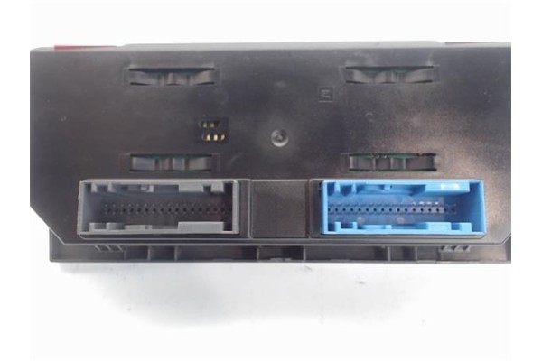 Recambio de mandos climatizador para opel astra h berlina referencia OEM IAM (13122962) (90151-247) 