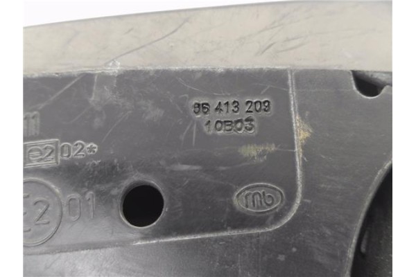 Recambio de retrovisor electrico izquierdo para peugeot 406 berlina (s1/s2) 1.6 sl referencia OEM IAM 96413209  