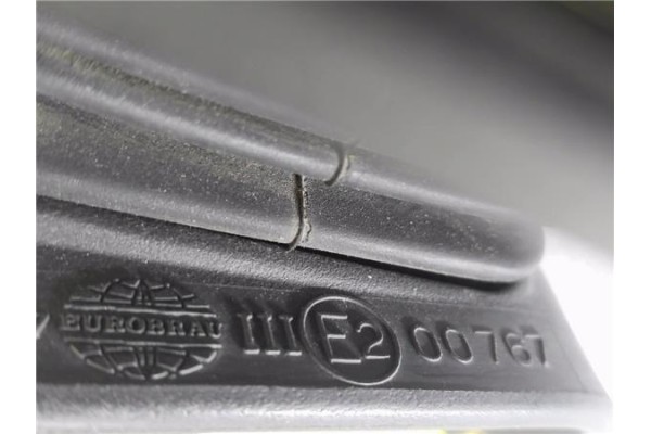 Recambio de retrovisor derecho para peugeot 205 ii (20a/c) 1.8 diesel referencia OEM IAM E200767  