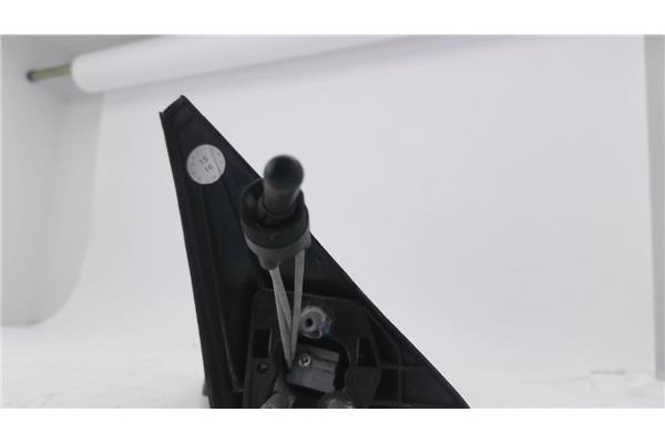 Recambio de retrovisor izquierdo para peugeot 309 1.3 referencia OEM IAM 9752180677  