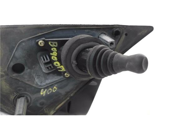 Recambio de retrovisor derecho para peugeot 406 berlina (s1/s2) 1.8 16v referencia OEM IAM 015001  