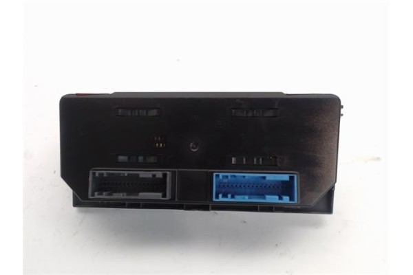 Recambio de mandos climatizador para opel astra h berlina referencia OEM IAM (13122962) (90151-247) 