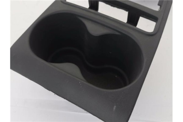 Recambio de embellecedor palanca cambio para seat ibiza berlina (6j5) 1.4 referencia OEM IAM 6J0858331  