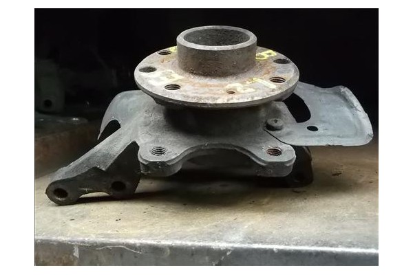 Recambio de mangueta delantero izquierda para opel corsa b 1.2 i referencia OEM IAM   