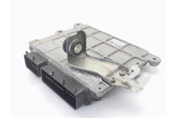 Recambio de centralita para toyota iq (nuj1/ngj1/kgj1) 1.0 básico referencia OEM IAM 8966174060 2120005410 
