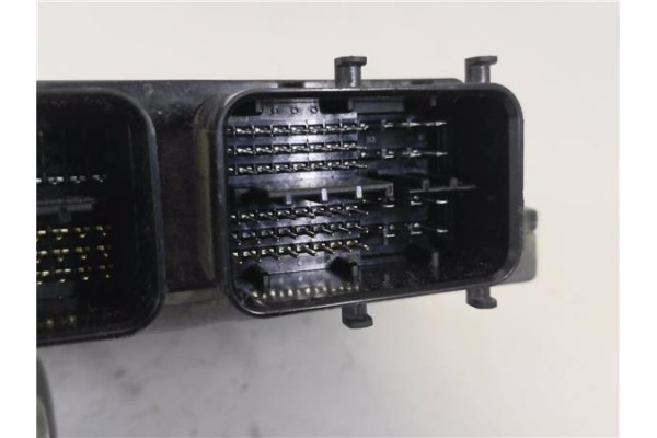 Recambio de centralita para toyota iq (nuj1/ngj1/kgj1) 1.0 básico referencia OEM IAM 8966174060 2120005410 