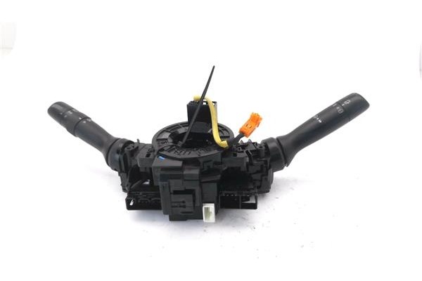 Recambio de mando intermitencia para toyota iq (nuj1/ngj1/kgj1) 1.0 básico referencia OEM IAM 8414012611  