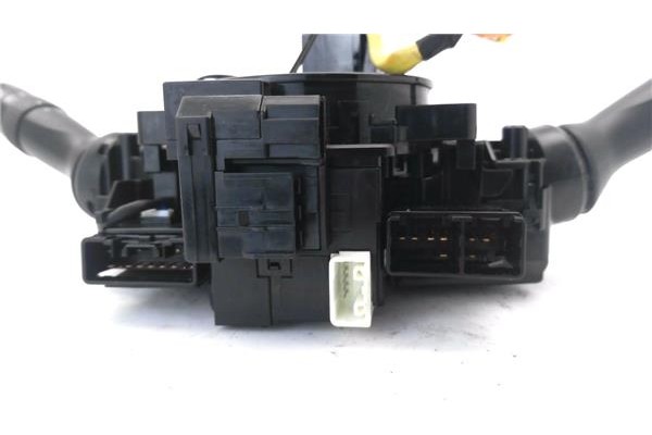 Recambio de mando intermitencia para toyota iq (nuj1/ngj1/kgj1) 1.0 básico referencia OEM IAM 8414012611  