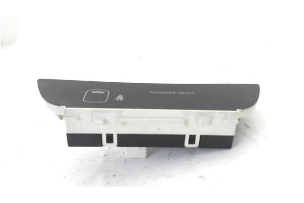 Recambio de display para toyota iq (nuj1/ngj1/kgj1) 1.0 básico referencia OEM IAM 8395074030 904243 