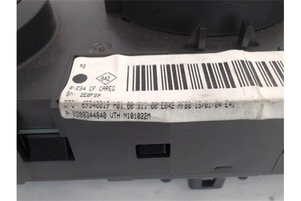 Recambio de mandos climatizador para renault megane ii berlina 5p referencia OEM IAM 8200344840 69350019 