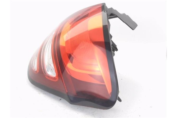 Recambio de piloto trasero derecho para citroen c3 1.4 attraction referencia OEM IAM 9673805280  