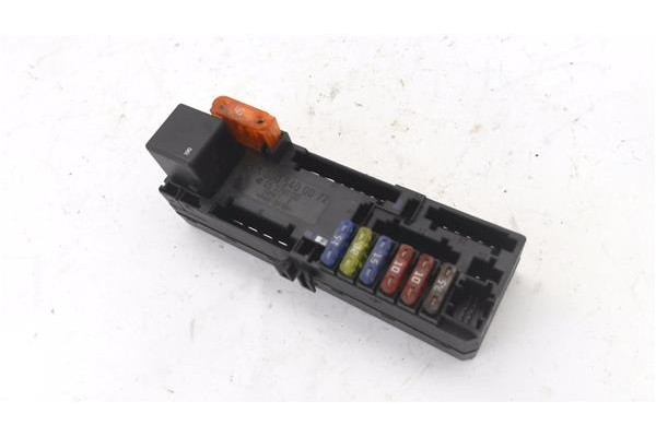 Recambio de caja fusibles/rele para mercedes-benz clk (bm 208) coupe 2.0 200 compressor (evo) (208.344) referencia OEM IAM A0005