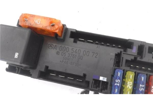 Recambio de caja fusibles/rele para mercedes-benz clk (bm 208) coupe 2.0 200 compressor (evo) (208.344) referencia OEM IAM A0005