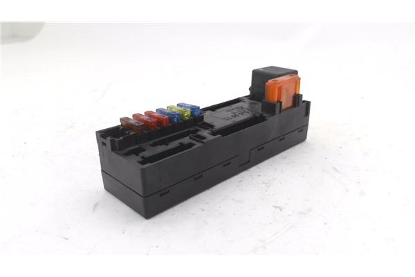 Recambio de caja fusibles/rele para mercedes-benz clk (bm 208) coupe 2.0 200 compressor (evo) (208.344) referencia OEM IAM A0005