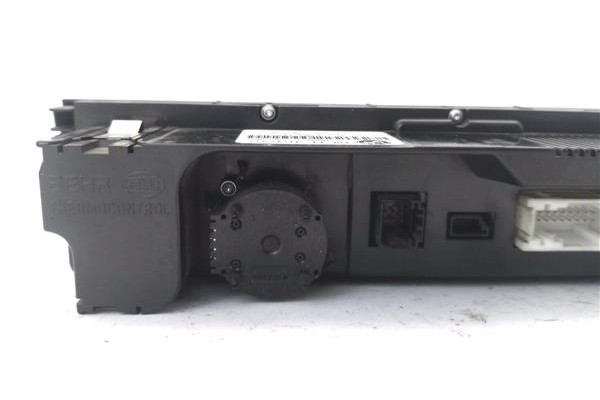 Recambio de mandos climatizador para bmw serie 3 touring (e46) 2.2 320i referencia OEM IAM 64114126707 5HB00887815 