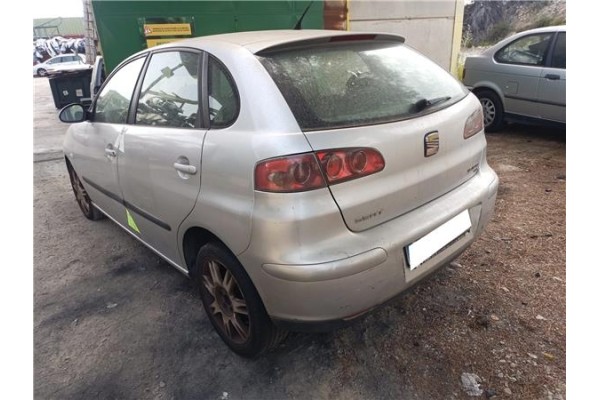 seat ibiza (6l1) del año 2010