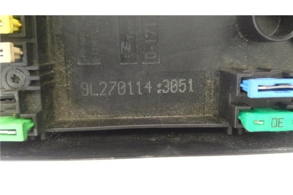 Recambio de caja fusibles/rele para seat altea (5p1) 1.9 tdi referencia OEM IAM 1K0937125D 01718130 