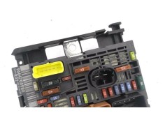 Recambio de caja fusibles/rele para citroen c5 tourer 2.0 business class referencia OEM IAM 9664705980  