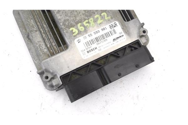 Recambio de centralita para opel corsa d 1.3 cdti referencia OEM IAM 55593981 0281019798 
