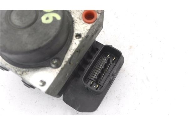 Recambio de nucleo abs para toyota iq (nuj1/ngj1/kgj1) 1.0 básico referencia OEM IAM 4454074021 11604030031 