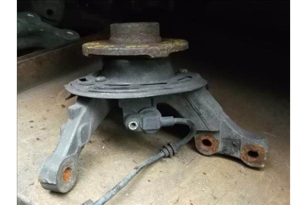 Recambio de mangueta delantero izquierda para opel corsa c 1.0 referencia OEM IAM   