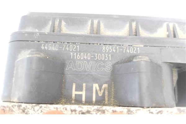 Recambio de nucleo abs para toyota iq (nuj1/ngj1/kgj1) 1.0 básico referencia OEM IAM 4454074021 11604030031 