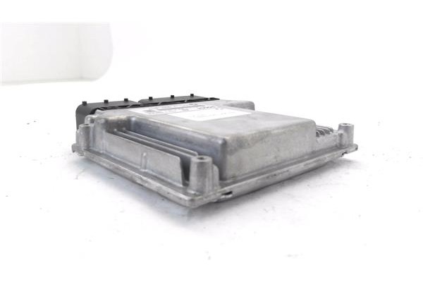 Recambio de centralita para bmw serie 1 berlina (e81/e87) 2.0 118d referencia OEM IAM 7807828 0281013537 