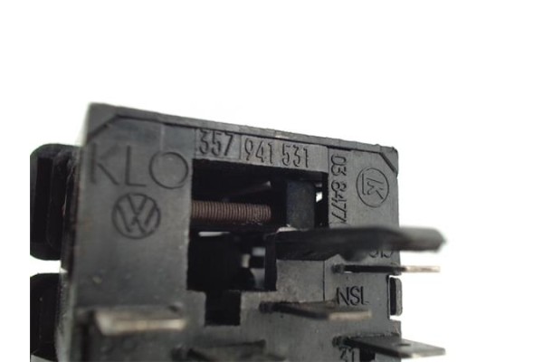 Recambio de mando de luces para volkswagen t4 transporter 2.4 furgón gran espacio referencia OEM IAM 357941531  
