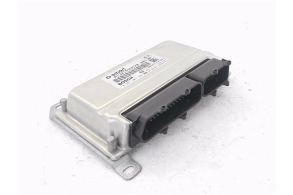 Recambio de centralita para smart fortwo coupe 1.0 fortwo coupe (52kw) referencia OEM IAM A1321532579 0261201383 