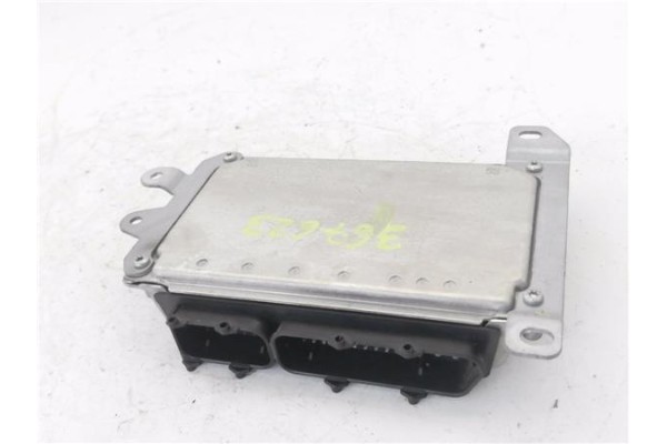 Recambio de centralita para smart fortwo coupe 1.0 fortwo coupe (52kw) referencia OEM IAM A1321532579 0261201383 