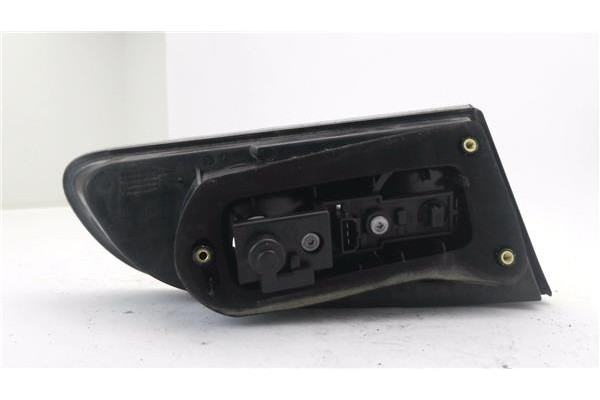 Recambio de piloto porton trasero derecho para seat ibiza (6l1) 1.9 sdi referencia OEM IAM 6L6945094F 6L6945108 