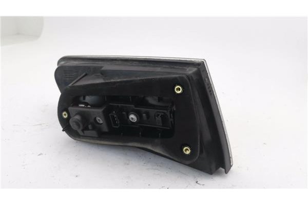 Recambio de piloto porton trasero derecho para seat ibiza (6l1) 1.9 sdi referencia OEM IAM 6L6945094F 6L6945108 